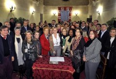 La Alcaldesa de Jerez, en el centro, en la Declaración Ciudadana por la igualdad y contra la Violencia